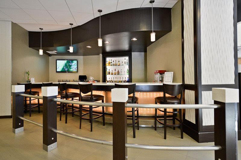 Best Western Plus Atrea Airport Inn&Suites Plainfield Restaurant foto