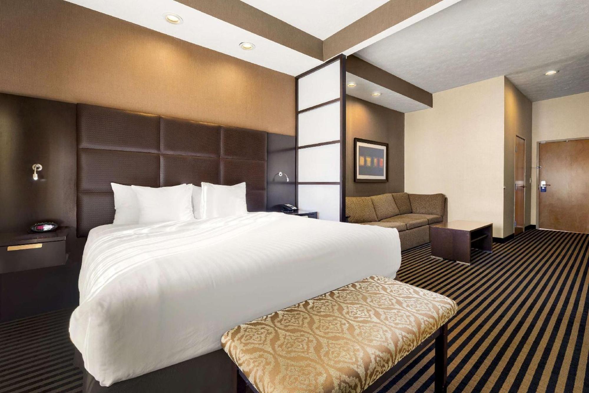 Best Western Plus Atrea Airport Inn&Suites Plainfield Exterior foto