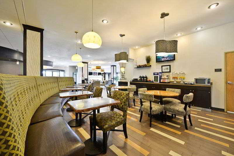 Best Western Plus Atrea Airport Inn&Suites Plainfield Restaurant foto